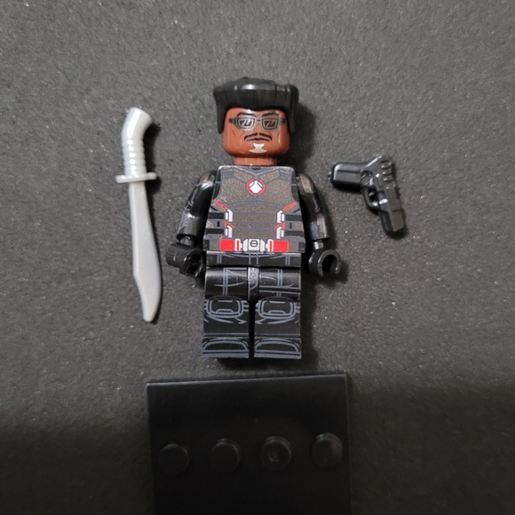 New Deadpool, Wolverine, Gambit and Blade mini figure set - Picture 5 of 11